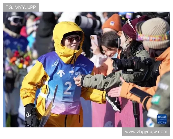 世界杯单板滑雪头盔图片（单板滑雪世界杯冠军奖金多少）sports